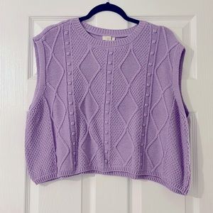 Lavender cropped knitted vest